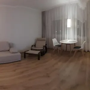 przytulny-spokojny-wyposaony-apartament.poznan-hotels.com/