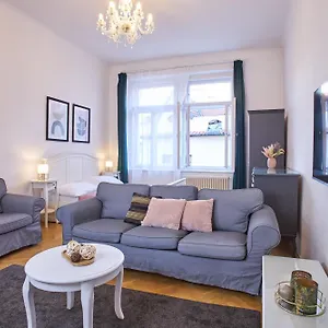 4* Apart-hotel Charles Bridge Premium